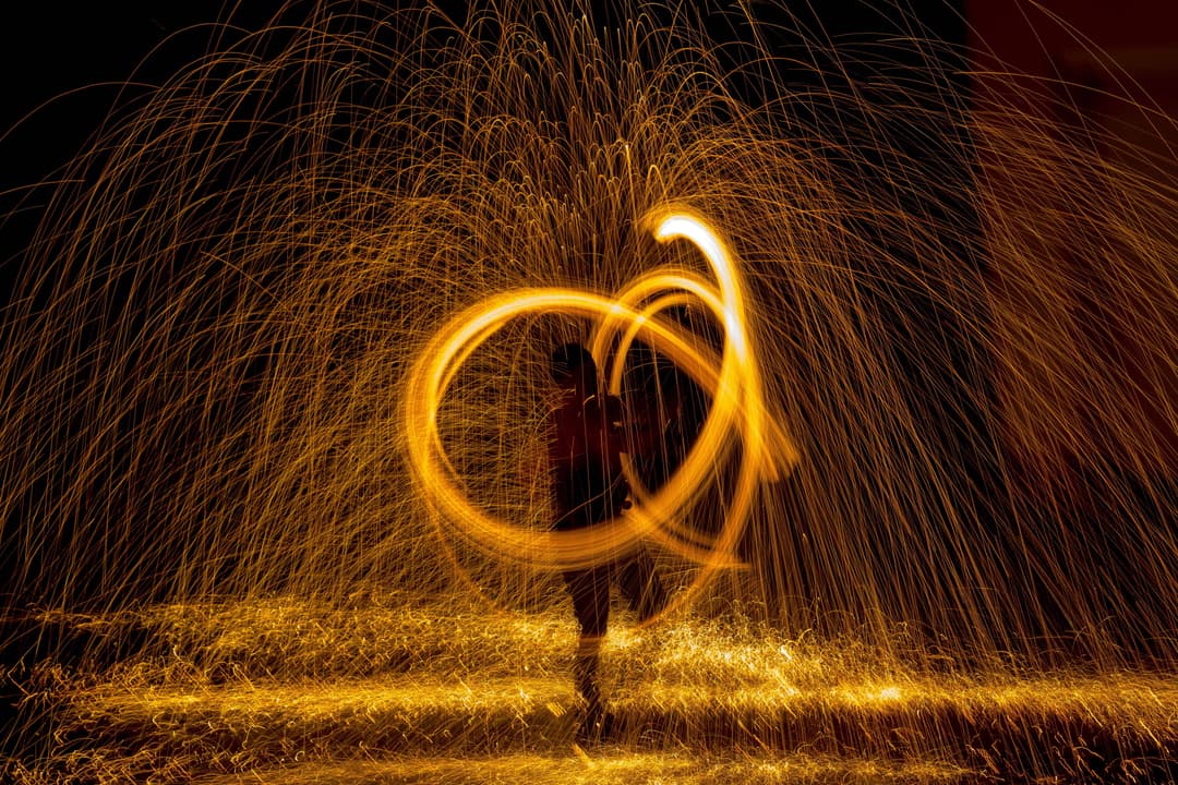 Logiciel pour artistes et compagnies, photo illustrant un show pyrotechnique